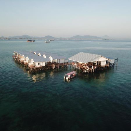 Готель Shun Shun Water Bungalows Семпорна Екстер'єр фото