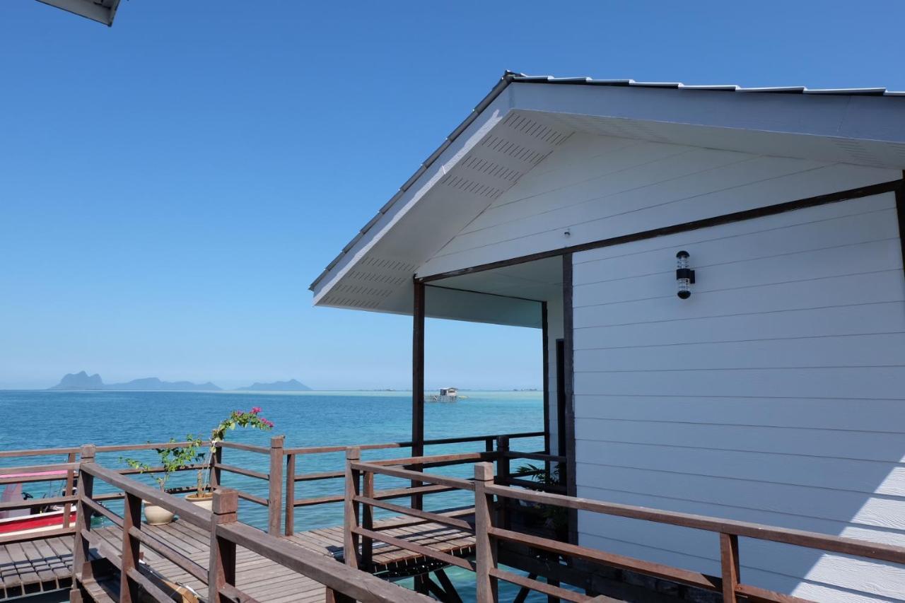 Готель Shun Shun Water Bungalows Семпорна Екстер'єр фото